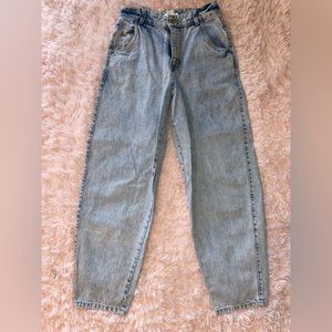 H&M light blue jeans